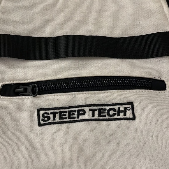 North Face X Supreme White & Black jacket size Medium - Picture 3 of 7